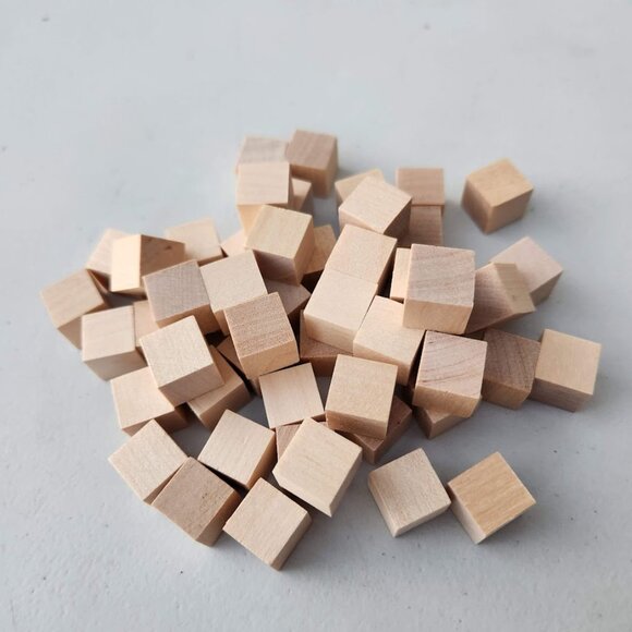 100 DIY Craft Supplies Wooden Cubes 1/2-inch Blank Wooden Blocks Unfinished Wood - Picture 4 of 7